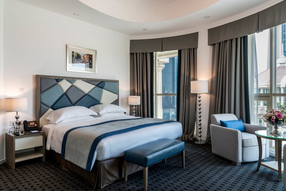 hotels-dubai-Swissotel-Al-Murooj-roda-al-murooj-(10)-26ba2c9637d85cfabc7a35aea816c669.jpg