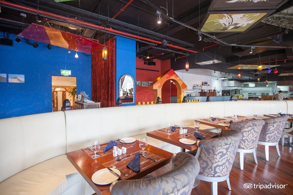 رستوران رستوران