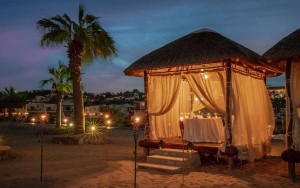 محوطه هتل محوطه هتل