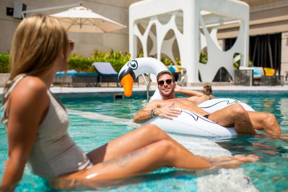 استخر استخر