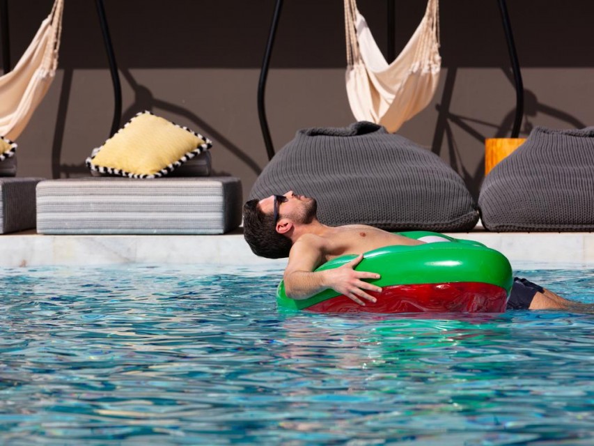 استخر استخر