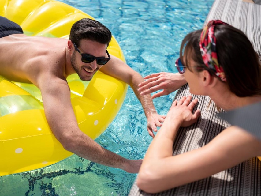 استخر استخر