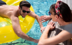 استخر استخر