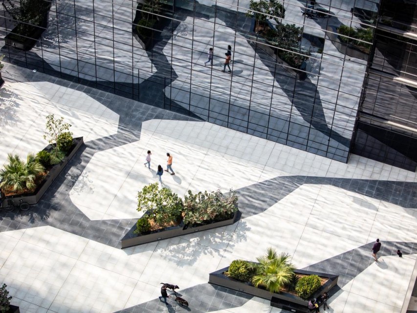 محوطه هتل محوطه هتل