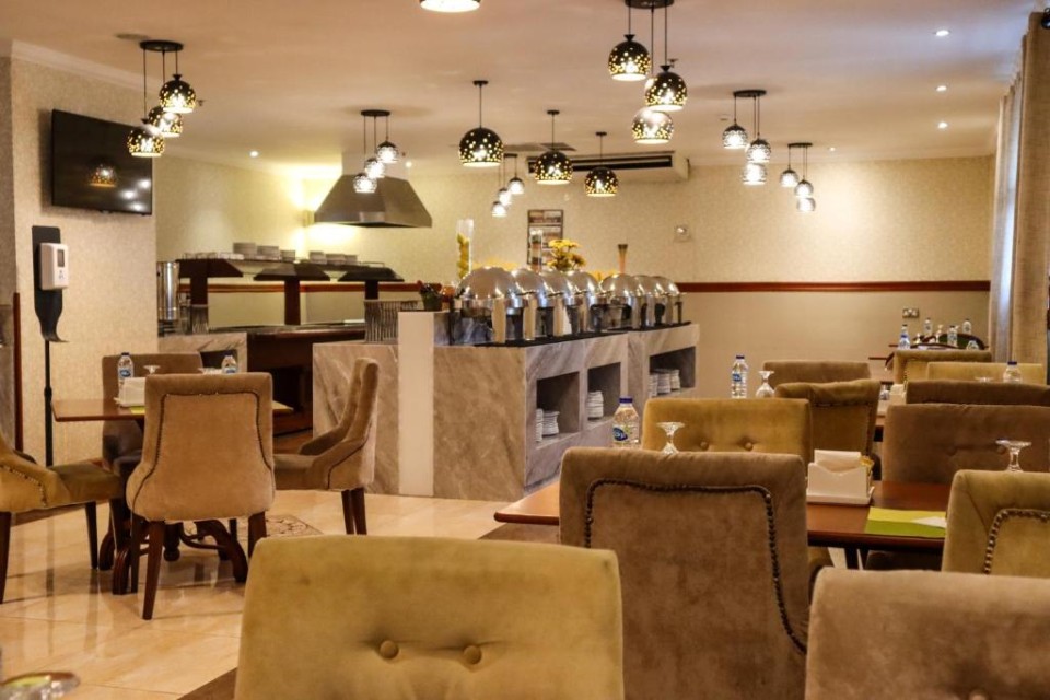 رستوران رستوران