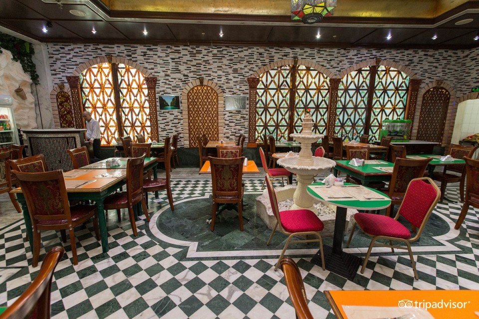 رستوران رستوران