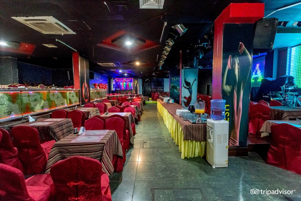 رستوران رستوران