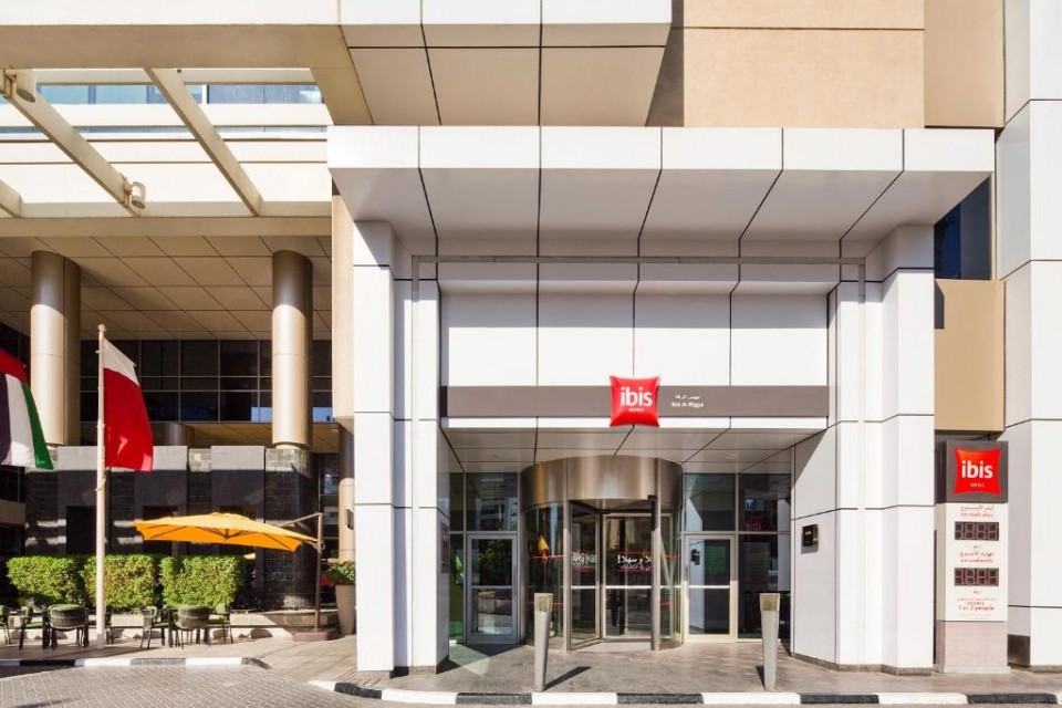 محوطه هتل محوطه هتل