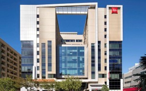 محوطه هتل محوطه هتل