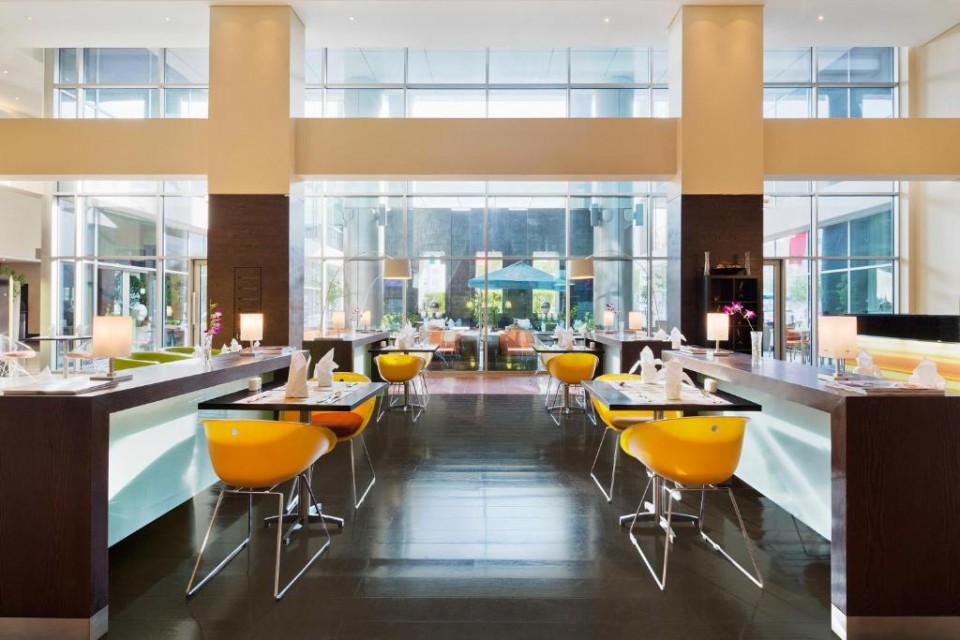 رستوران رستوران