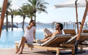 محوطه هتل محوطه هتل