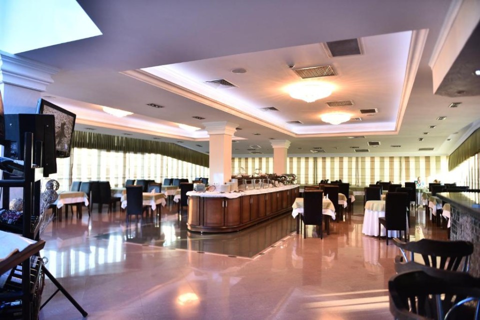 رستوران رستوران