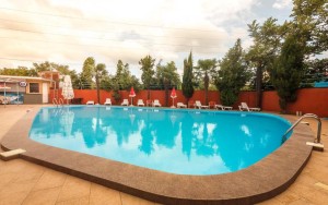 استخر استخر