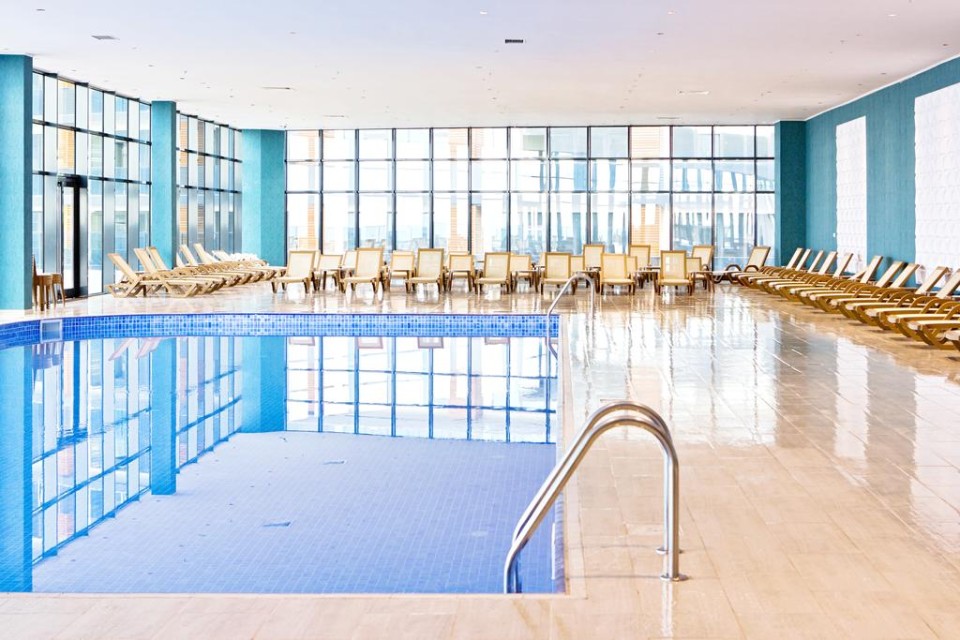 استخر استخر