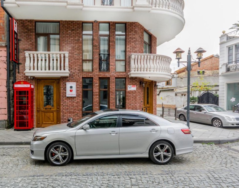 محوطه هتل محوطه هتل