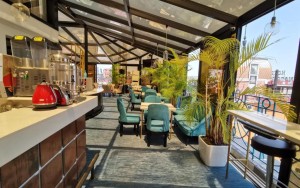 محوطه هتل محوطه هتل