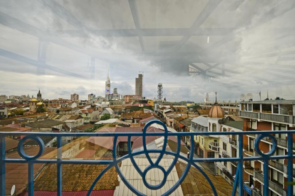 محوطه هتل محوطه هتل