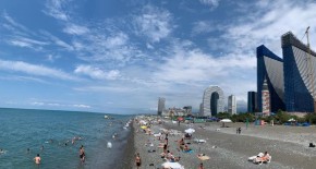 هتل Orbi City Luxury Suite باتومی