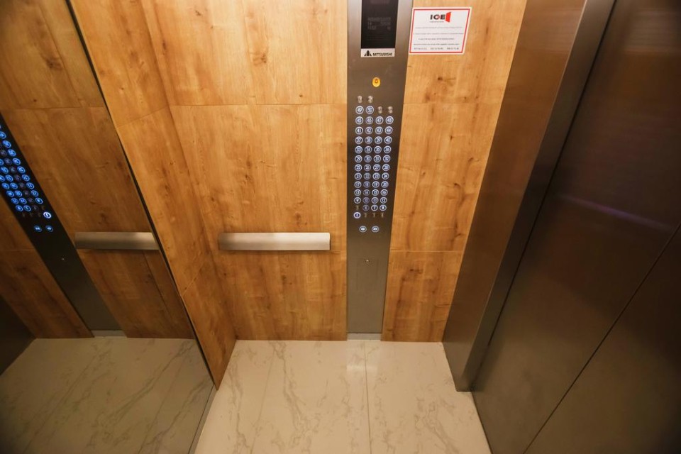 اسانسور اسانسور