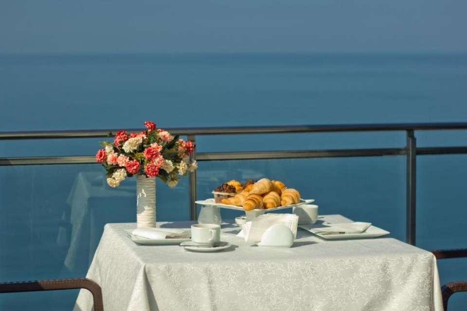 رستوران رستوران