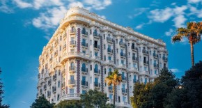 هتل Tapis Rouge VIP Boutique باتومی