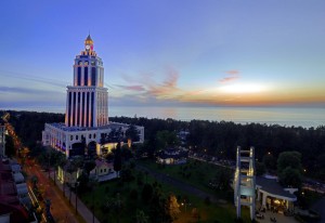 hotels-georgia-batumi-hotel-sheraton-batumi-sheraton-(view)-e44c25902450a1277b9e6c18ffbb1521.jpg