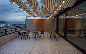 محوطه هتل محوطه هتل