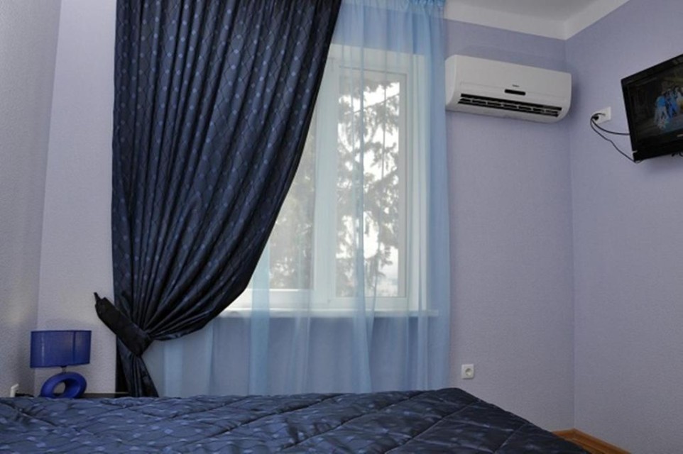 hotels-georgia-tbilisi-Autopapa-14393623-26ba2c9637d85cfabc7a35aea816c669.jpg