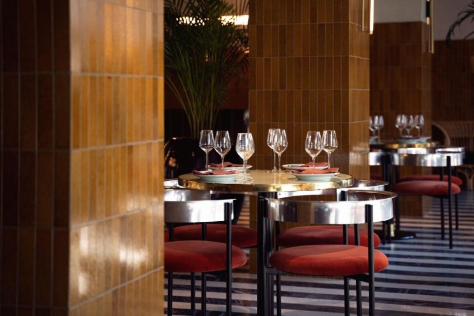 رستوران رستوران