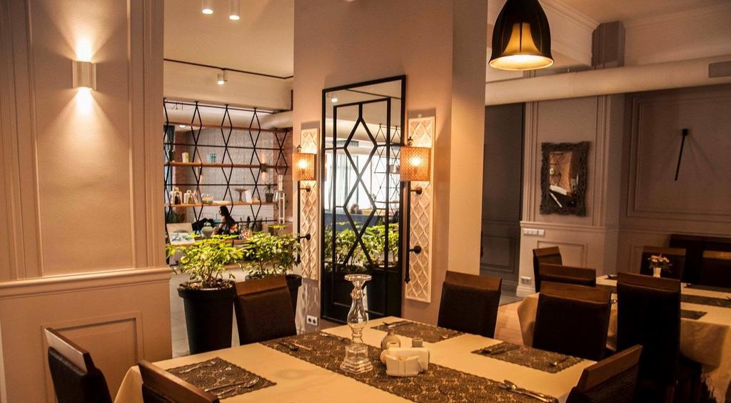 رستوران رستوران