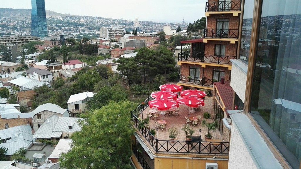 محوطه هتل محوطه هتل