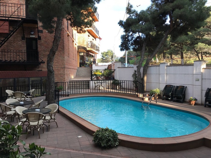 محوطه هتل محوطه هتل