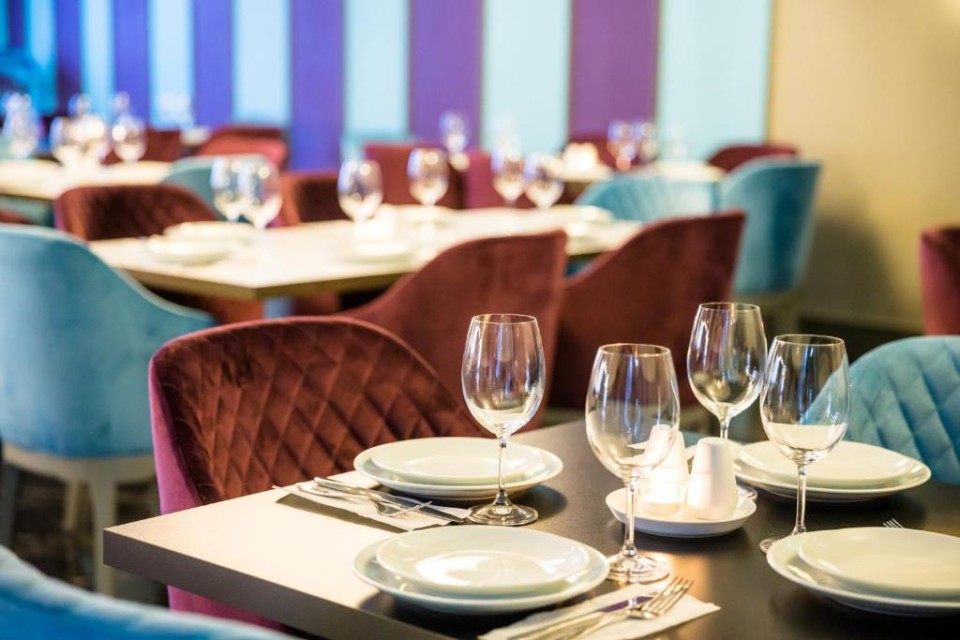 رستوران رستوران