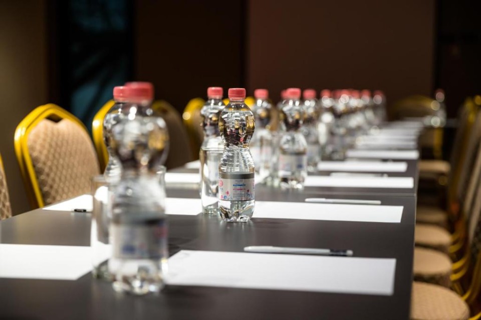 رستوران رستوران