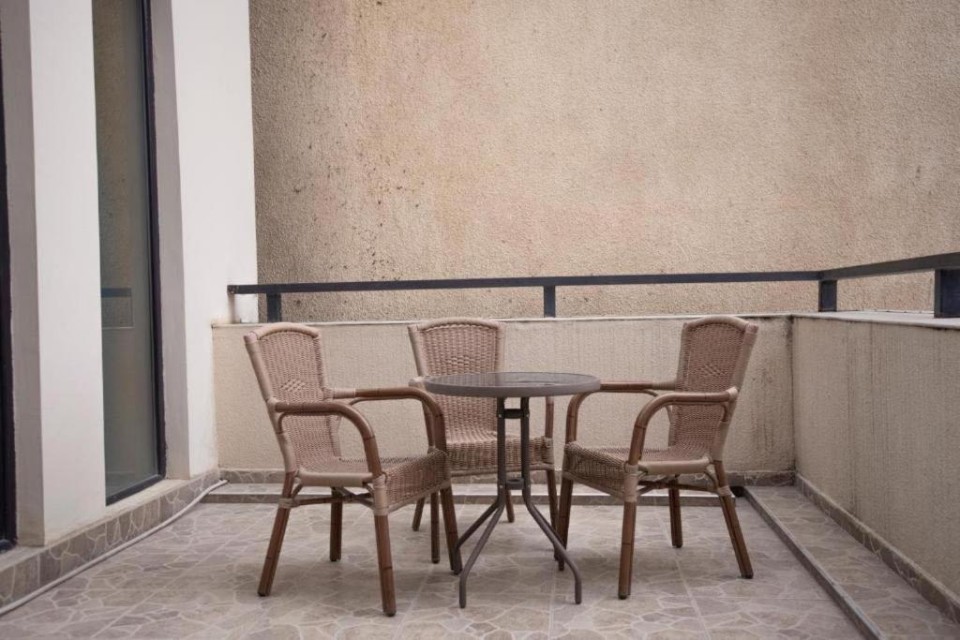 محوطه هتل محوطه هتل