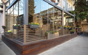 محوطه هتل محوطه هتل