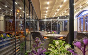 محوطه هتل محوطه هتل