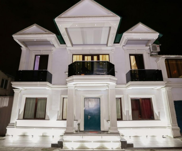 نمای هتل نمای هتل