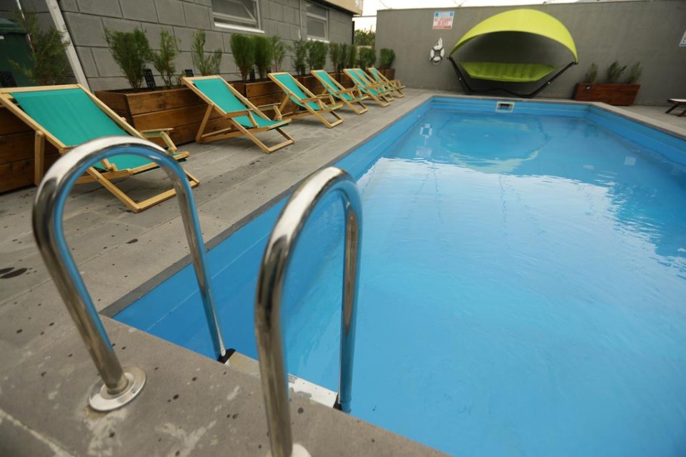 استخر استخر