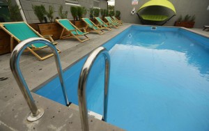 استخر استخر