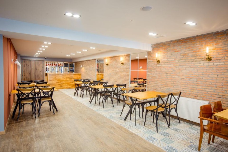 رستوران رستوران