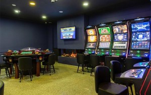 کلاب بازی کلاب بازی