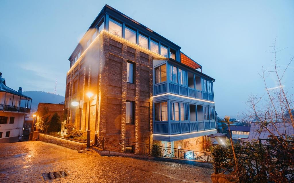 ویو هتل ویو هتل