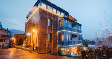 هتل TbiliSee تفلیس