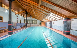 استخر استخر