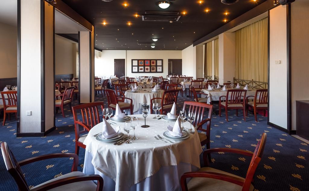 رستوران رستوران