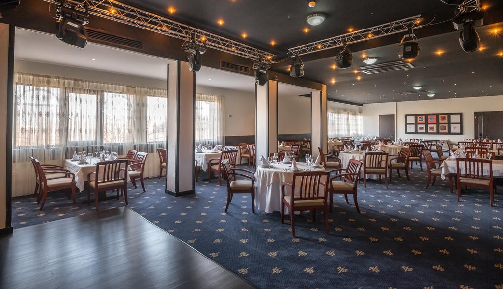 رستوران رستوران