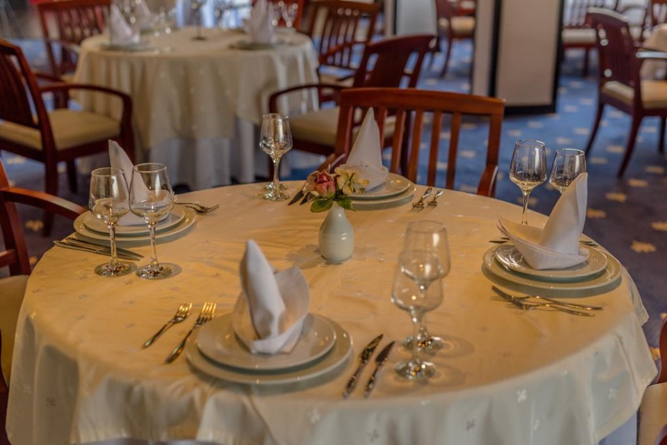 رستوران رستوران