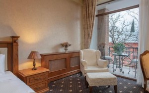 hotels-georgia-tbilisi-Laerton-523274768-bb880fb51c6b9371b902060267e97128.jpg