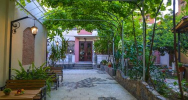 هتل Livin تفلیس